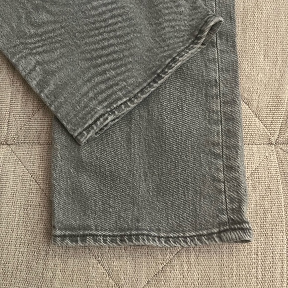 Levi 501 gray jeans - Picture 3 of 10